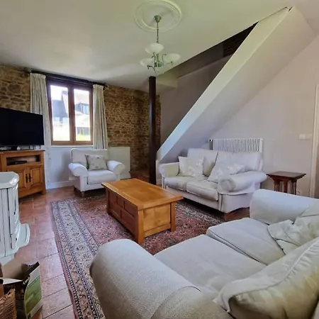 Hébergement de vacances Escapade Nature, 2 Maisons De Charme Pour 6 *