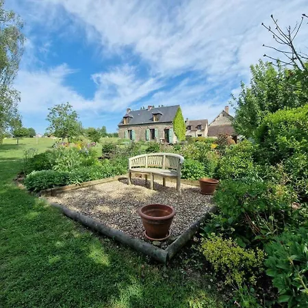 Escapade Nature, 2 Maisons De Charme Pour 6 Fay (Orne)